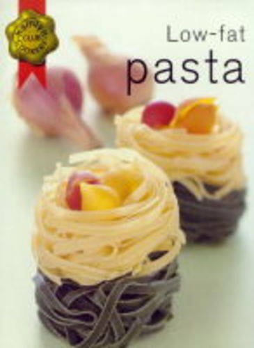 Imagen de archivo de Low Fat Pasta (Hamlyn Cookery Club) a la venta por Reuseabook