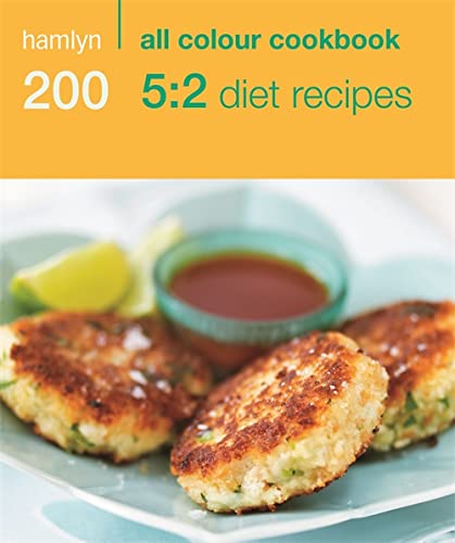 Imagen de archivo de Hamlyn All Colour Cookery: 200 5:2 Diet Recipes: Hamlyn All Colour Cookbook a la venta por WorldofBooks