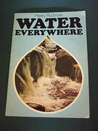 Beispielbild fr Water Everywhere (Humpty Dumpty Club) zum Verkauf von WorldofBooks