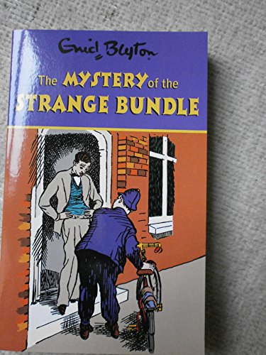 Imagen de archivo de Enid Blyton the Mystery of the Strange Bundle a la venta por Better World Books
