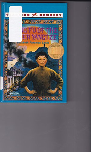 Beispielbild fr Young Fu of the Upper Yangtze zum Verkauf von ThriftBooks-Atlanta