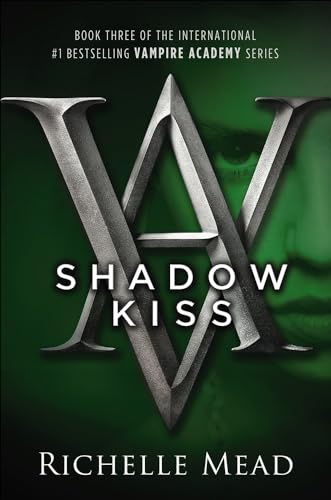 Beispielbild fr Shadow Kiss (Turtleback School & Library Binding Edition) (Vampire Academy (Prebound)) zum Verkauf von BooksRun