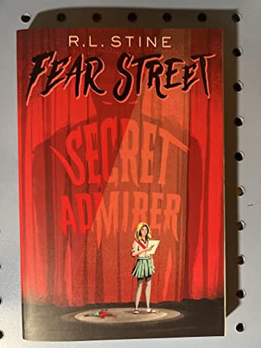 9780606098366: Secret Admirer (Fear Street, No. 36)