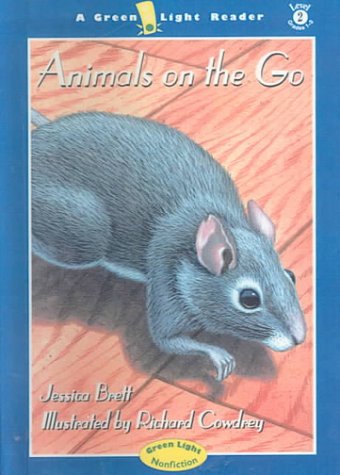 9780606181679: Animals on the Go (Green Light Readers Level 2)