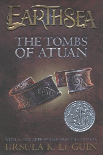 The Tombs Of Atuan (Turtleback School & Library Binding Edition) (Earthsea Trilogy (Pb)) - Ursula K. Le Guin