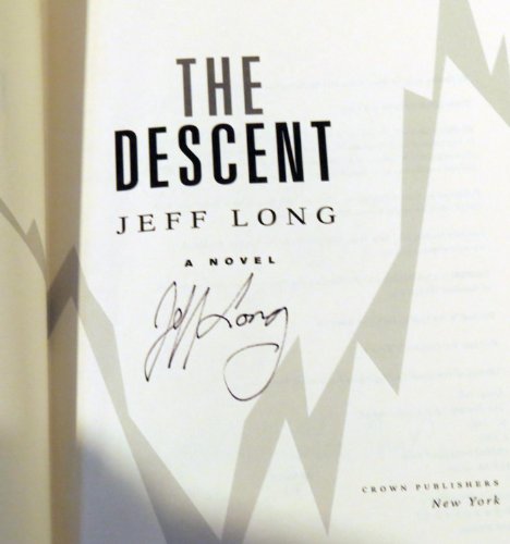 Beispielbild fr The Descent: A Novel zum Verkauf von SecondSale