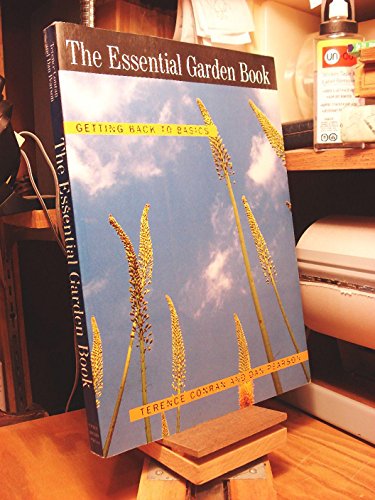 Imagen de archivo de The Essential Garden Book a la venta por Better World Books: West