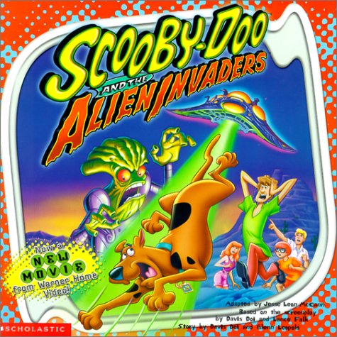 Scooby-Doo And The Alien Invaders (Turtleback School & Library Binding Edition) (Scooby-Doo! 8 X 8) (9780613330350) by McCann, Jesse Leon