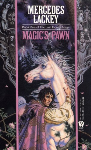 Beispielbild fr Magic's Pawn (The Last Herald Mage) zum Verkauf von WorldofBooks