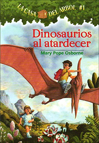 Beispielbild fr Dinosaurios Al Atardecer (Dinosaurs Before Dark) zum Verkauf von ThriftBooks-Dallas