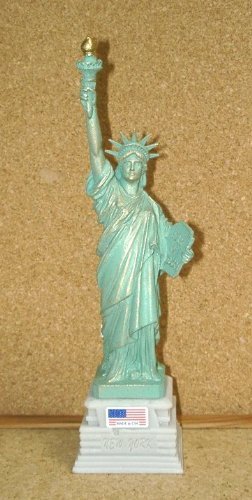 9780613677707: Statue of Liberty