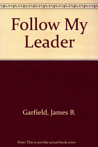 9780613969840: Follow My Leader