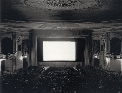 Stock image for Hiroshi Sugimoto: Theatres for sale by Books Unplugged