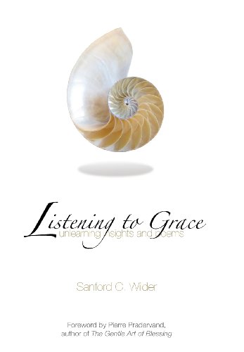 Beispielbild fr Listening to Grace zum Verkauf von Better World Books