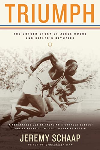 Imagen de archivo de Triumph: The Untold Story of Jesse Owens and Hitlers Olympics a la venta por Goodwill of Colorado