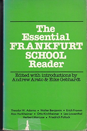 9780631192909: Essential Frankfurt School Reader
