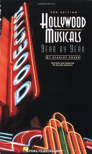 9780634007651: Hollywood Musicals Year by Year