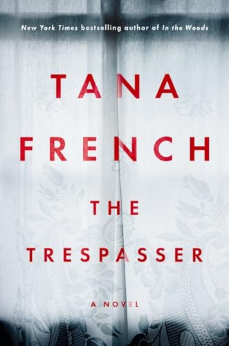 Imagen de archivo de The Trespasser: A Novel a la venta por SecondSale