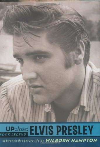 9780670061662: Upclose Elvis Presley