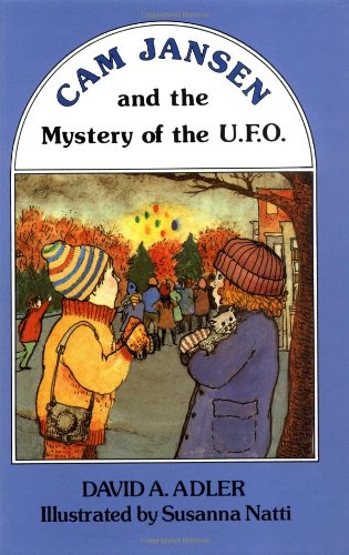 9780670200412: Cam Jansen And the Mystery of Ufo's (Cam Jansen Mysteries)