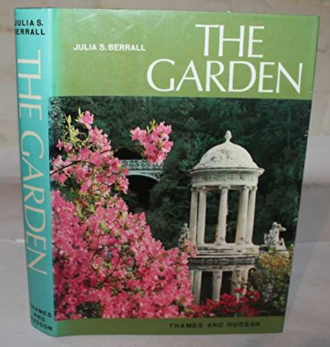 9780670334322: The garden