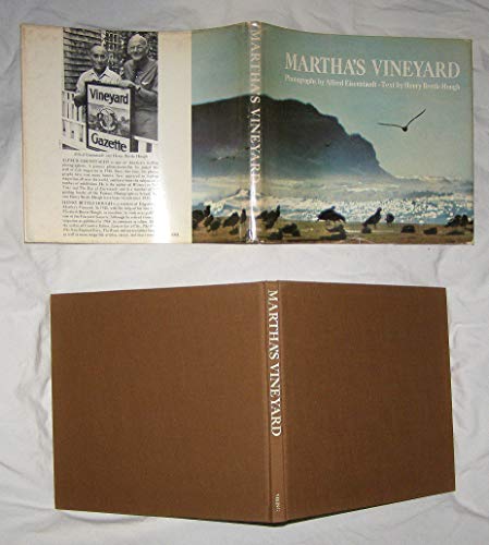 Stock image for Martha's Vineyard for sale by ThriftBooks-Atlanta