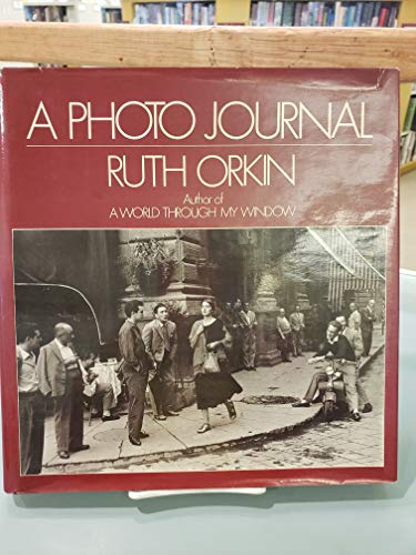 Imagen de archivo de Ruth Orkin: A Photo Journal (A Studio book) a la venta por Ethan Daniel Books