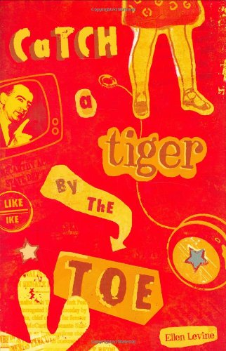 Imagen de archivo de Catch a Tiger by the Toe : Voices from the McCarthy Era a la venta por Better World Books