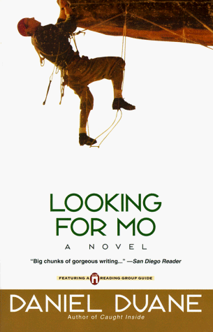Imagen de archivo de Looking For Mo a la venta por Wonder Book