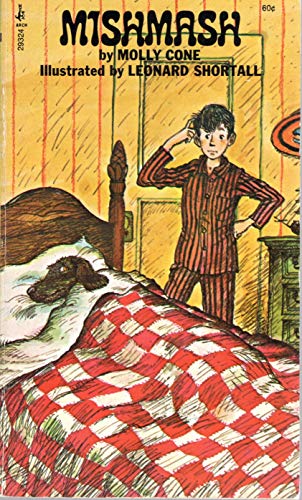 Beispielbild fr Mishmash zum Verkauf von ThriftBooks-Dallas