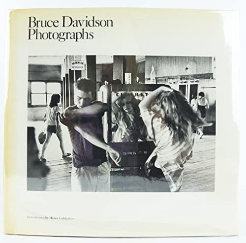 Bruce Davidson photographs (9780671400675) by DAVIDSON, Bruce.