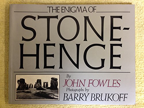 9780671437589: The Enigma of Stonehenge / John Fowles & Barry Brukoff