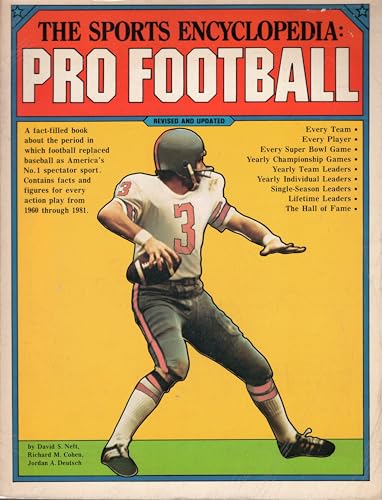 Imagen de archivo de The Sports Encyclopedia: Pro Football a la venta por Wonder Book