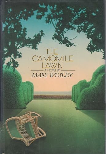 Imagen de archivo de The Camomile Lawn a la venta por ThriftBooks-Atlanta