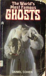 9780671627300: The World's Most Famous Ghosts (Archway Paperback)