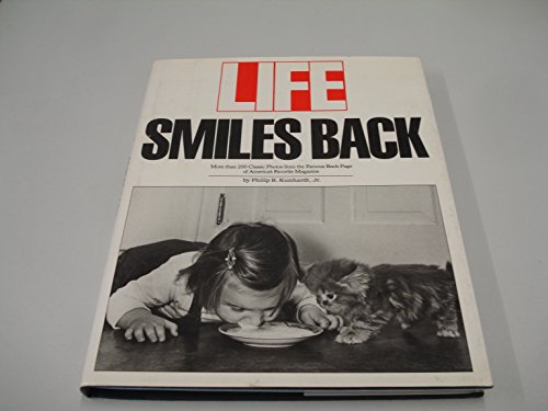 Beispielbild fr Life Smiles Back zum Verkauf von Jenson Books Inc