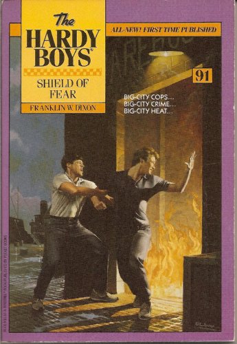 Beispielbild fr Shield of Fear (The Hardy Boys #91) zum Verkauf von BooksRun