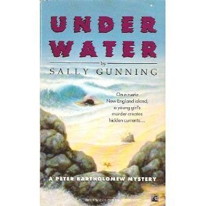 Beispielbild fr Under Water zum Verkauf von Better World Books