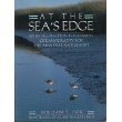 9780671761592: At the Sea's Edge: An Introduction to Coastal Oceanography for the Amateur Naturalist