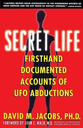 Beispielbild fr Secret Life : Firsthand, Documented Accounts of UFO Abductions zum Verkauf von Better World Books