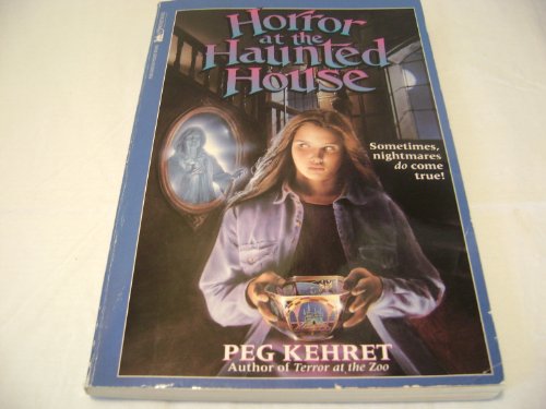 Imagen de archivo de HORROR AT THE HAUNTED HOUSE a la venta por SecondSale