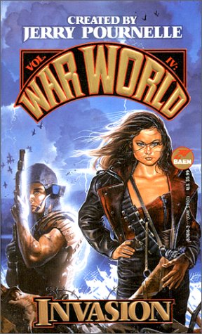 Imagen de archivo de Invasion (War World) a la venta por Half Price Books Inc.