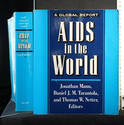 Beispielbild für AIDS in the World 1992 zum Verkauf von Discover Books