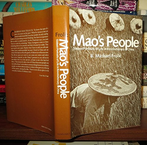 Beispielbild fr Mao's People : Sixteen Portraits of Life in Revolutionary China zum Verkauf von Better World Books
