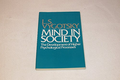 Imagen de archivo de Mind in Society: The Development of Higher Psychological Processes a la venta por SecondSale