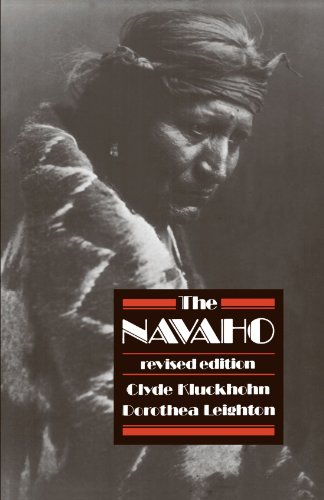 Imagen de archivo de The Navaho: Revised Edition (Harvard Paperbacks) a la venta por SecondSale