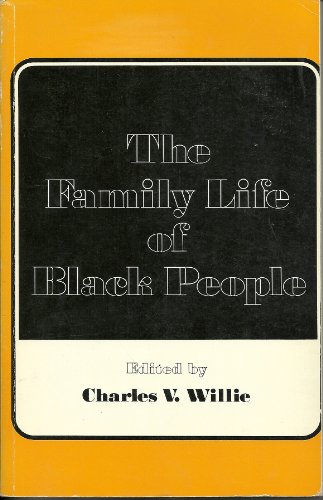 Beispielbild fr The Family Life of Black People zum Verkauf von gearbooks