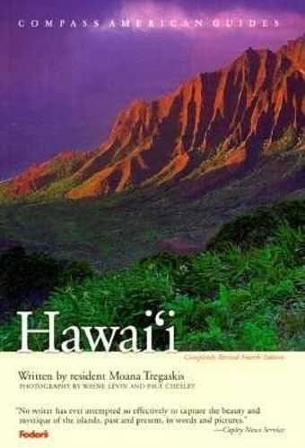 Imagen de archivo de Compass American Guides : Hawai'i a la venta por More Than Words