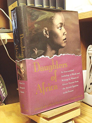Imagen de archivo de Daughters of Africa a la venta por ThriftBooks-Dallas