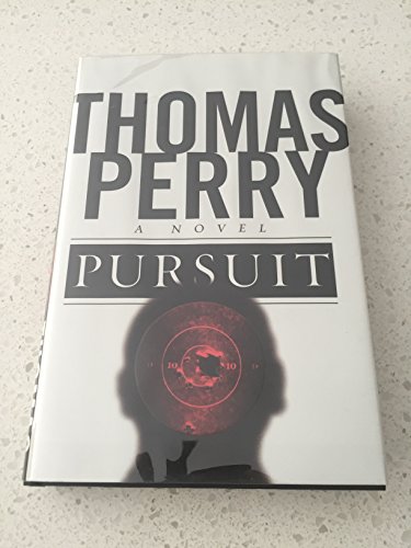 9780679453062: Pursuit: A Novel